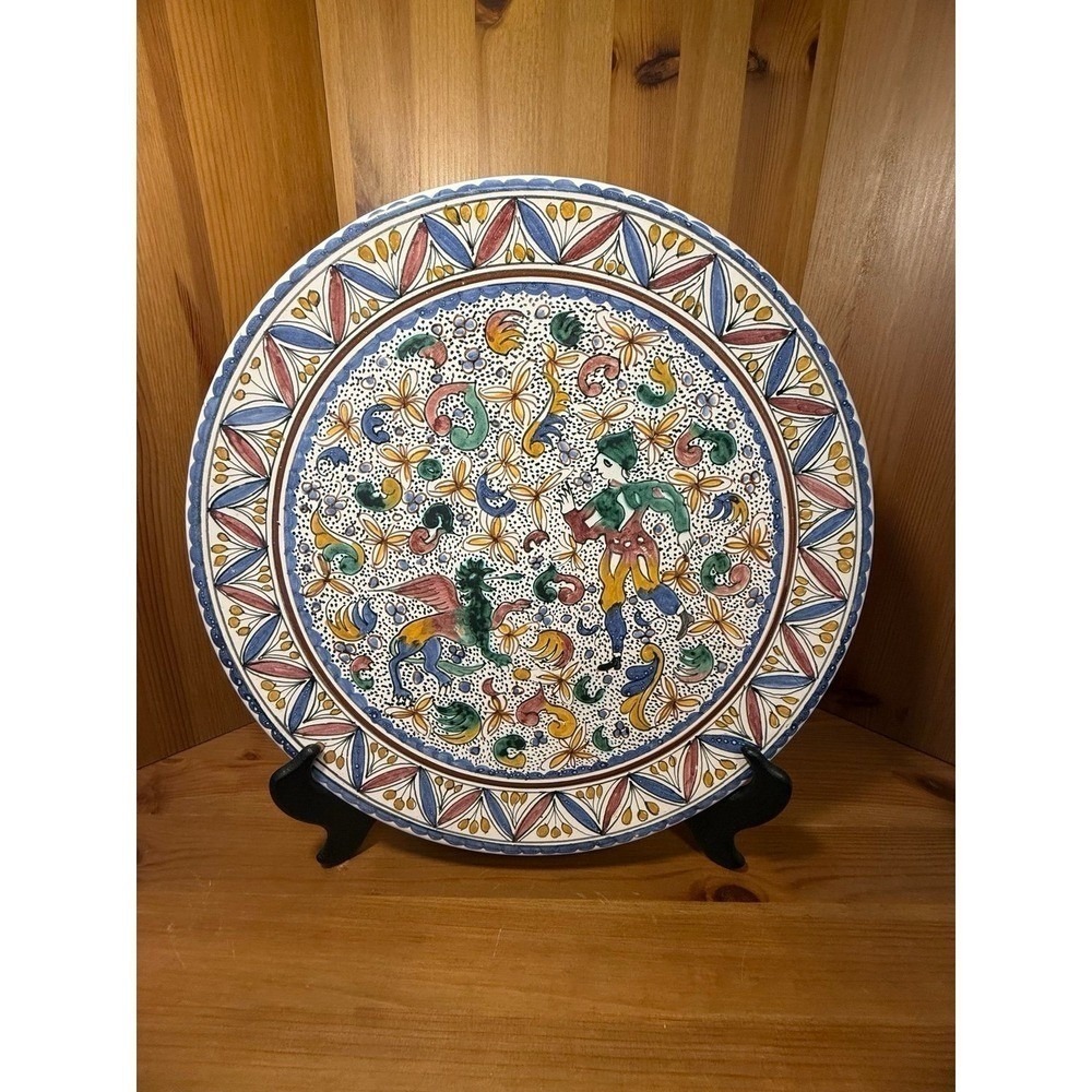 Vintage Berardos Portugal Hand Painted Decorative Wall Plate Jester Griffin 13"‎
